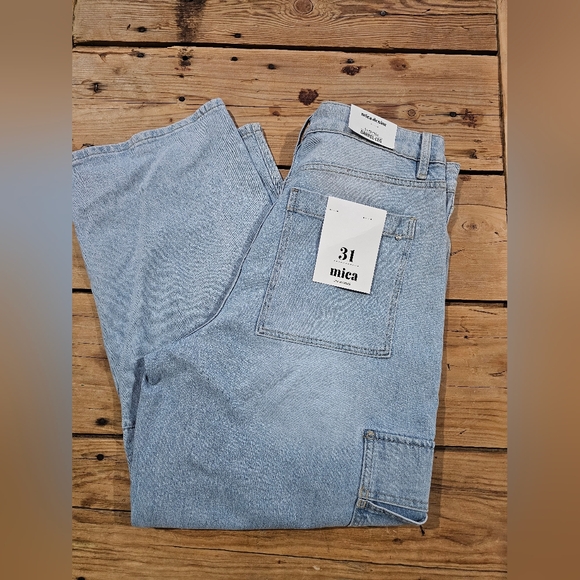 Mica Light Blue Denim Barrel Jeans - Picture 3 of 5